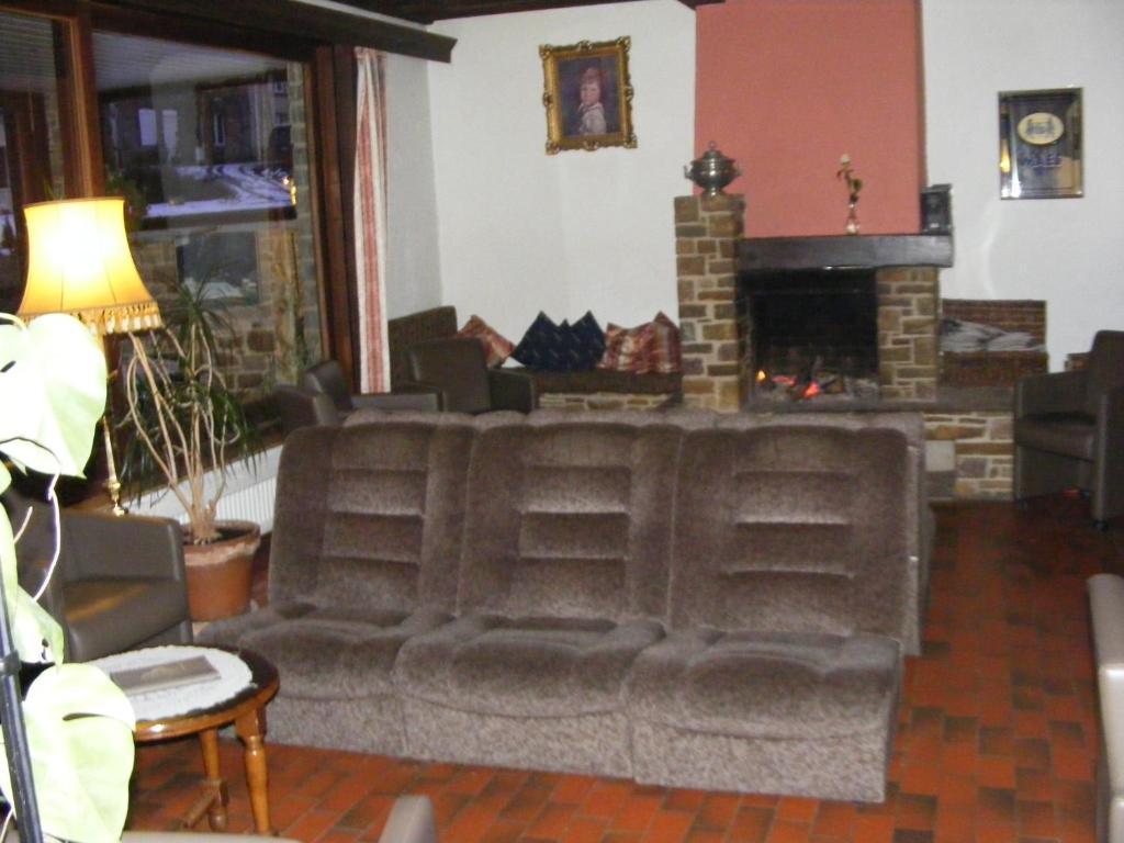 Auberge Le Vieux Moulin Bouillon Eksteriør bilde