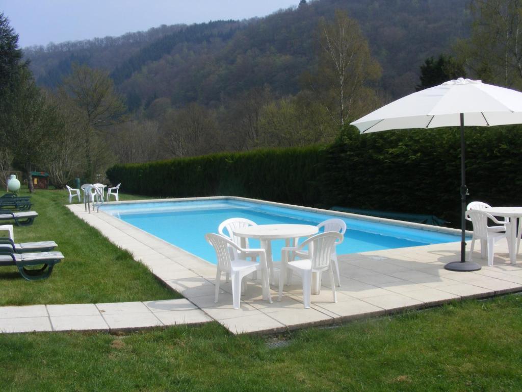 Auberge Le Vieux Moulin Bouillon Eksteriør bilde